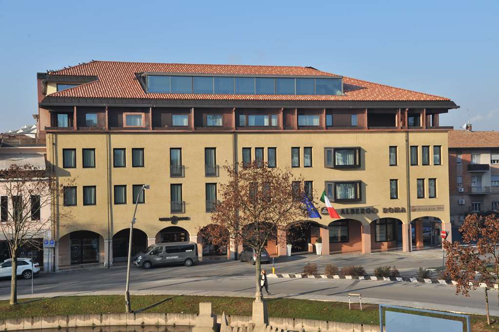 Albergo Roma, BW Signature Collection Castelfranco Veneto Luaran gambar