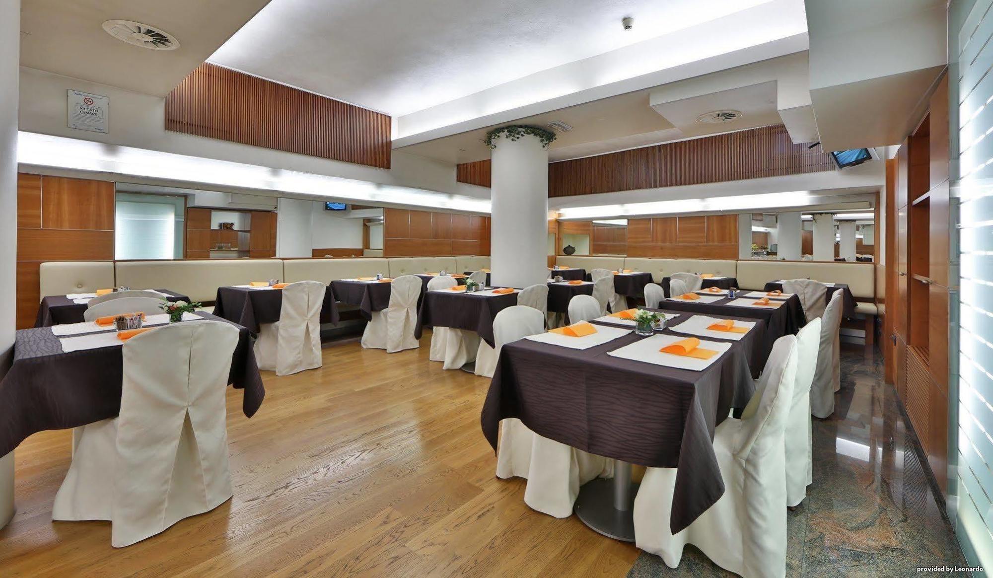 Albergo Roma, BW Signature Collection Castelfranco Veneto Luaran gambar
